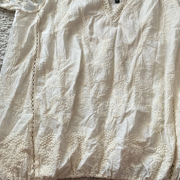 Lane Bryant Ivory/Cream Embroidered Lace Bohemian L/S Blouse, size 14/16 - Picture 3 of 7
